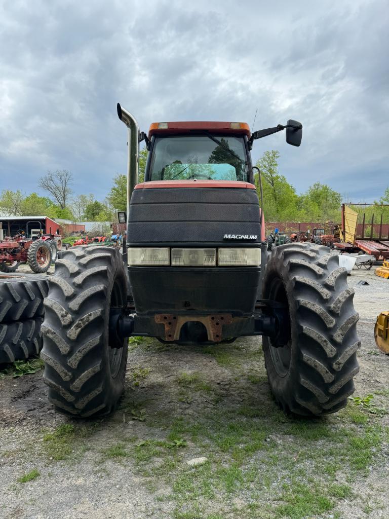 409 CaseIH MX240 Tractor