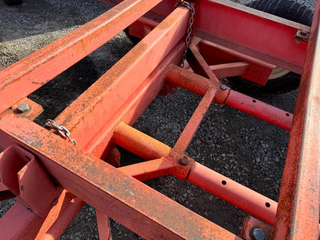 2764 Round Bale Wagon