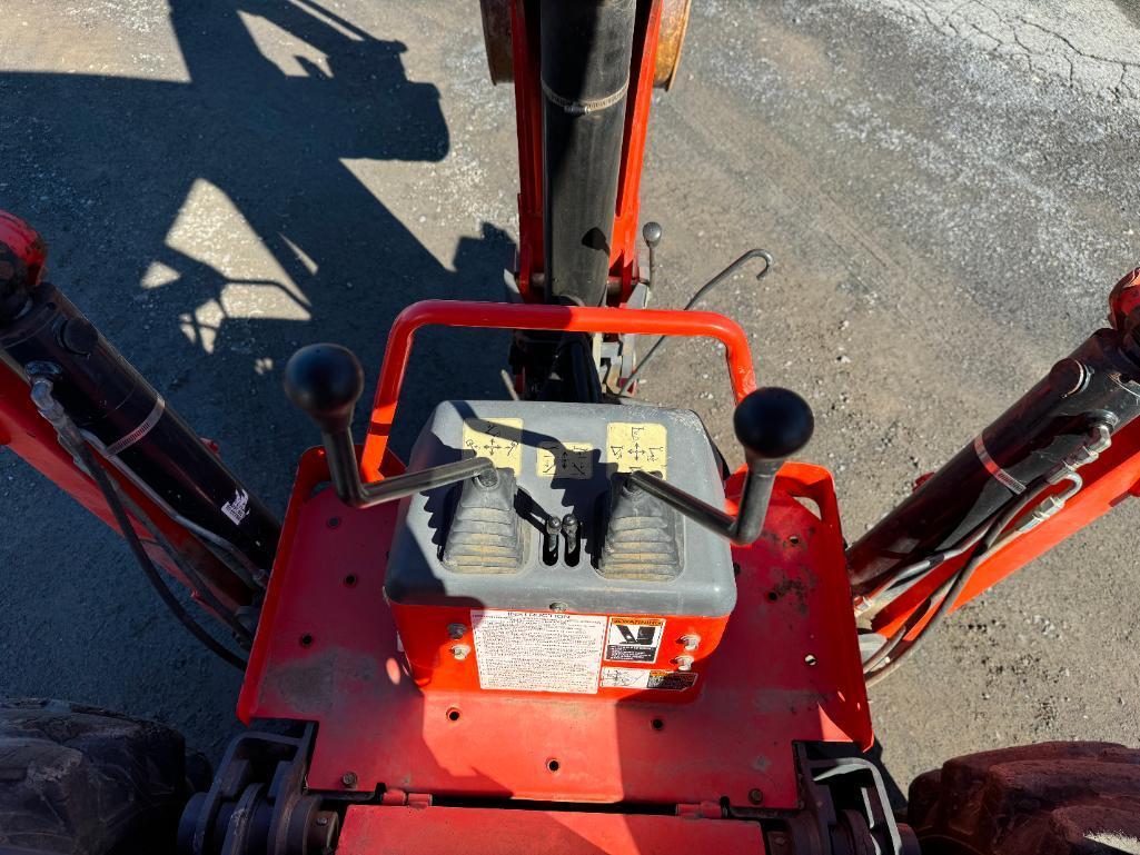 2805 2017 Kubota L47 Tractor Loader Backhoe