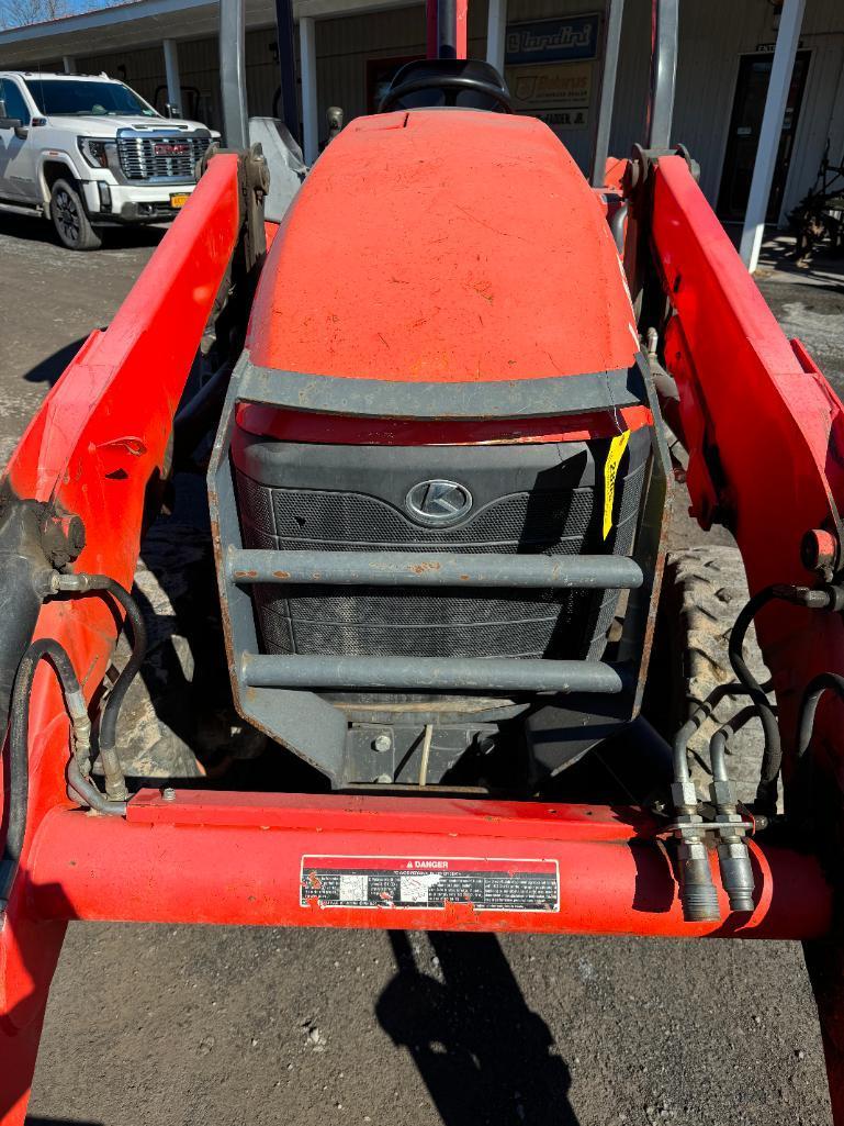 2805 2017 Kubota L47 Tractor Loader Backhoe