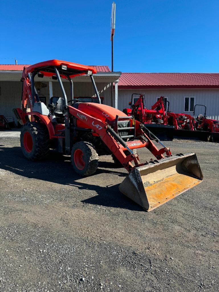 2805 2017 Kubota L47 Tractor Loader Backhoe