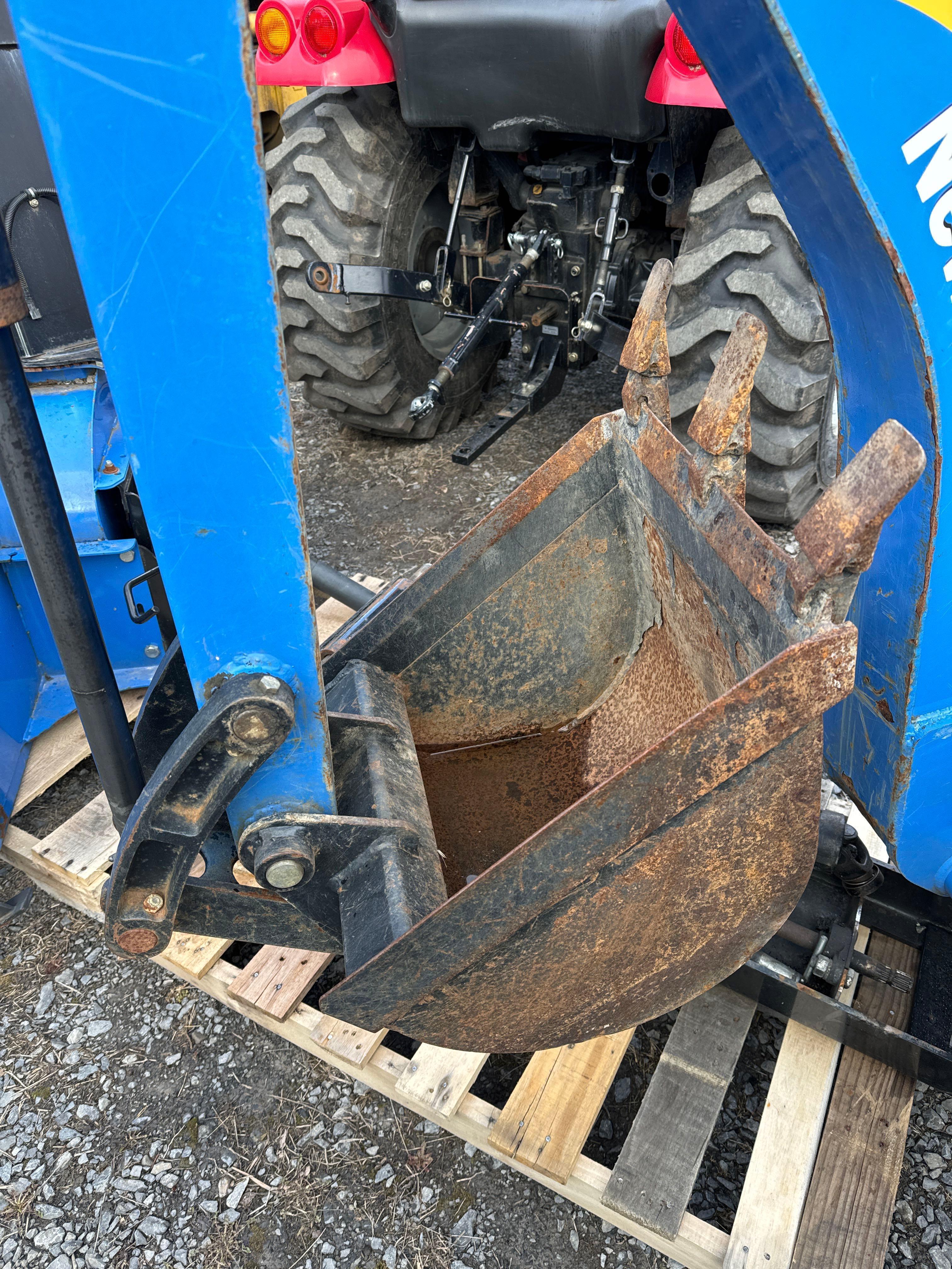 6314 New Holland Workmaster 40 Tractor