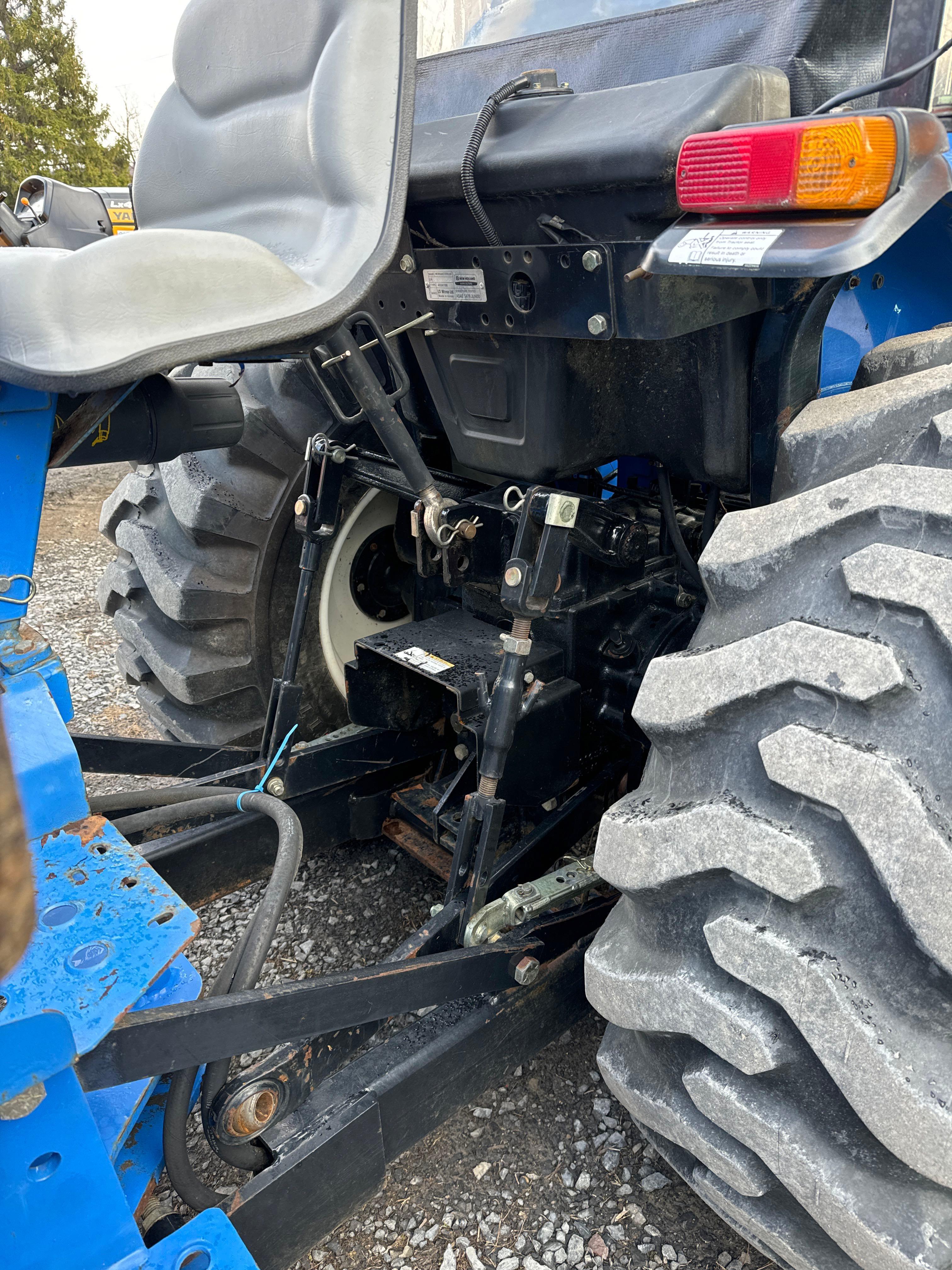 6314 New Holland Workmaster 40 Tractor