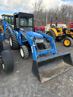 6314 New Holland Workmaster 40 Tractor