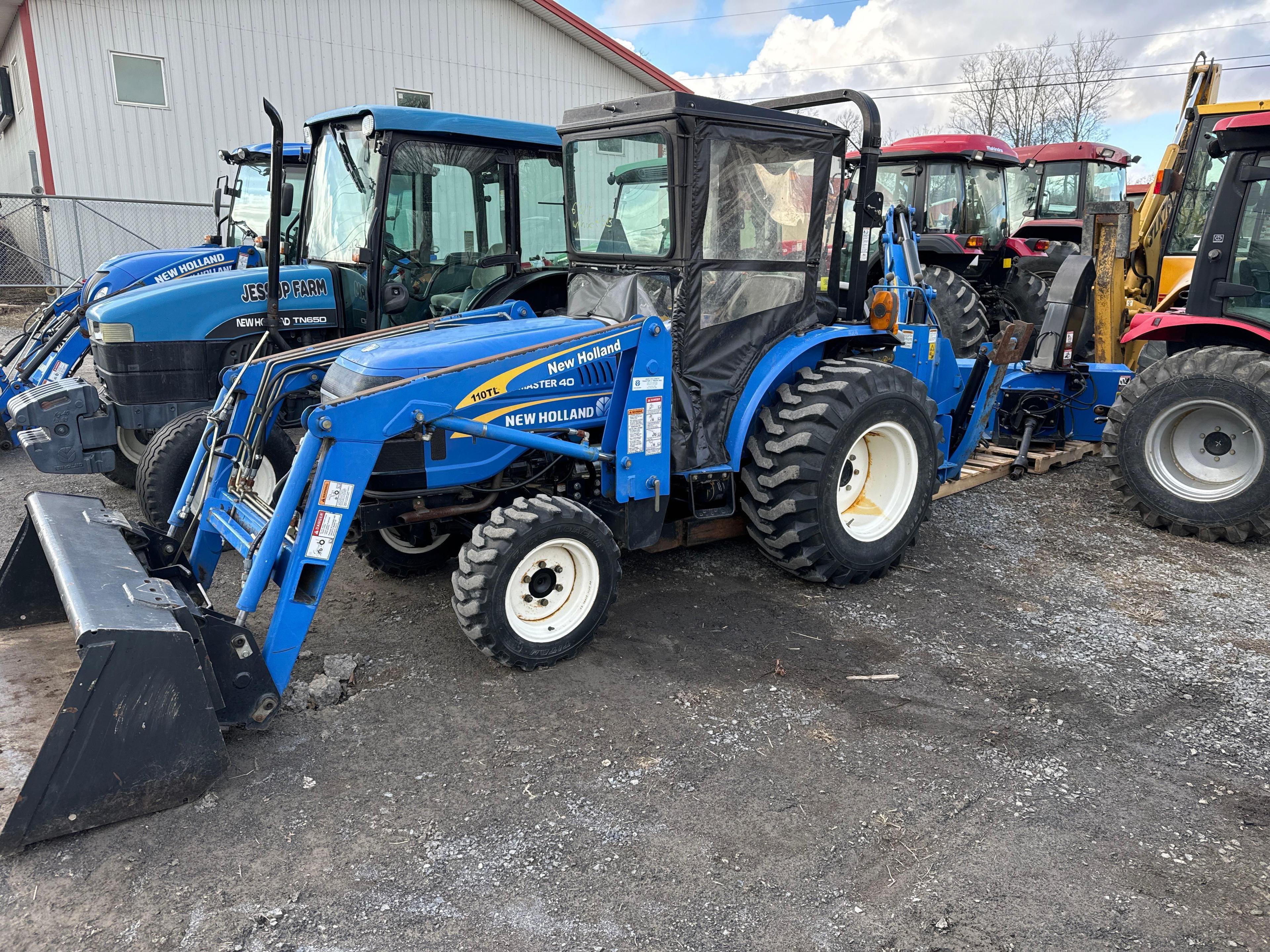6314 New Holland Workmaster 40 Tractor
