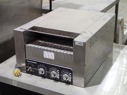 Toastmaster TC44 conveyor toaster - 208-240v 1ph