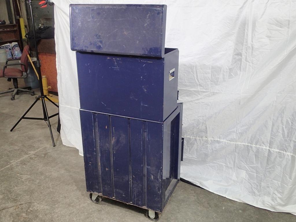 Craftsman 10-drawer tool chest and 4-drawer cabinet - blue