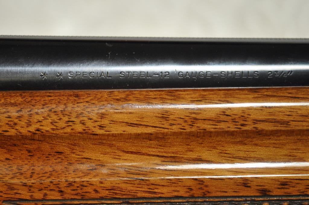 Browning Auto-5 Light Twelve 12 Ga. 2¾” Shotgun, 28” Barrel, Grade I, Mod. Choke, Blued, Walnut
