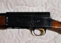 Browning Auto-5 Light Twelve 12 Ga. 2¾” Shotgun, 28” Barrel, Grade I, Mod. Choke, Blued, Walnut