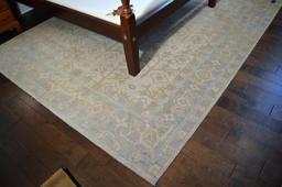 Ballard Designs Catherine Rug, 100% Wool Hand-Tufted, Persian Style, 8 x 10