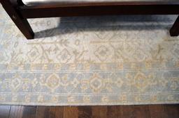 Ballard Designs Catherine Rug, 100% Wool Hand-Tufted, Persian Style, 8 x 10