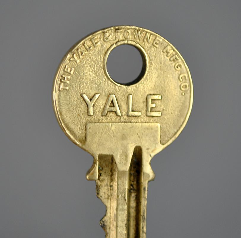 Antique Yale Padlock on Chain w/ Key, Southern Railway Stamp
