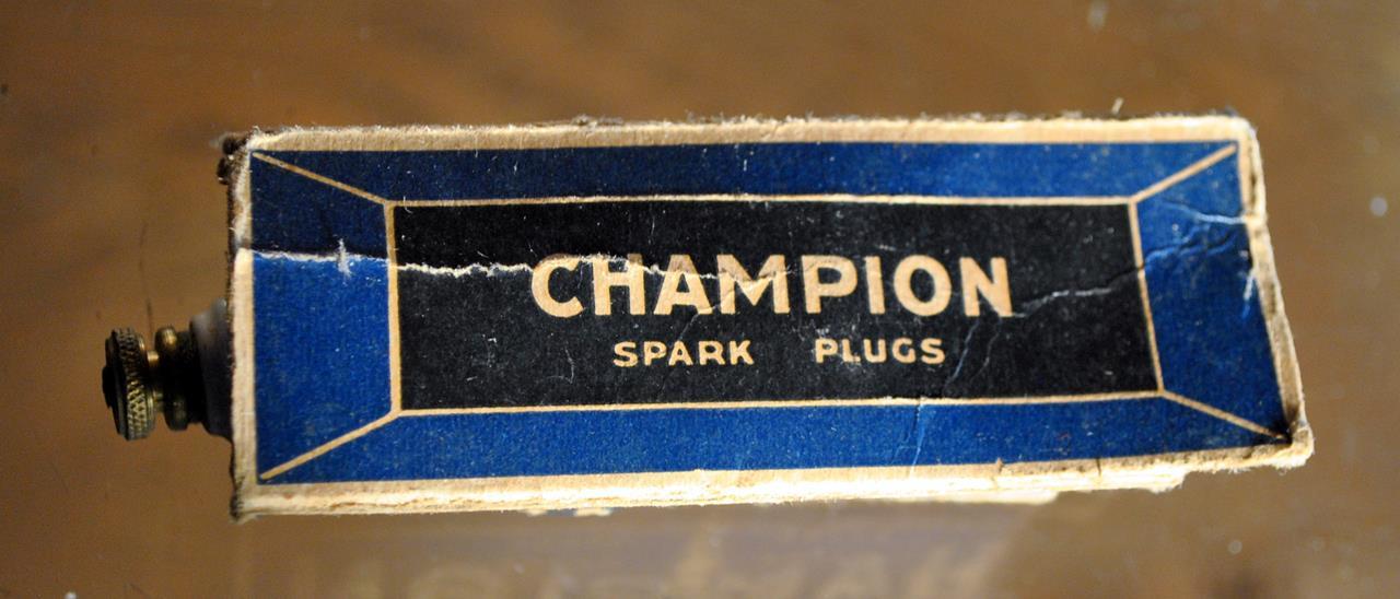 Lot of Old Spark Plugs As Shown