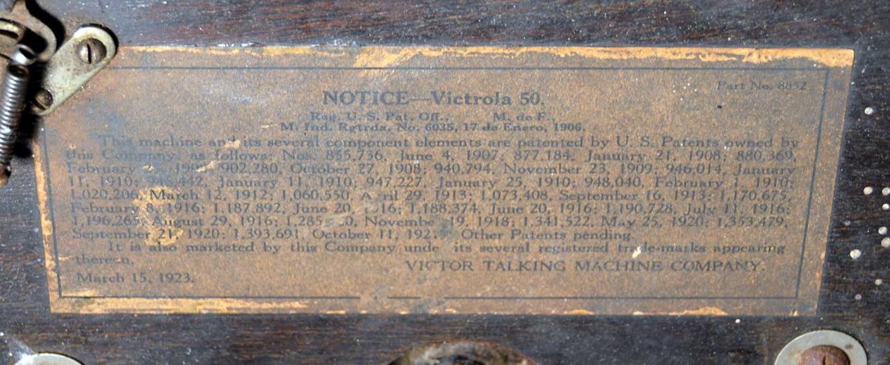 1908 Table Model Victrola No. 2 Record Player & Partial Victrola 50 Turntable