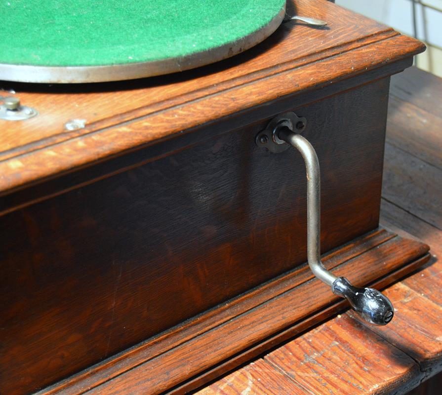 1908 Table Model Victrola No. 2 Record Player & Partial Victrola 50 Turntable