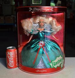 Mattel 1995 Happy Holidays Barbie, NIB