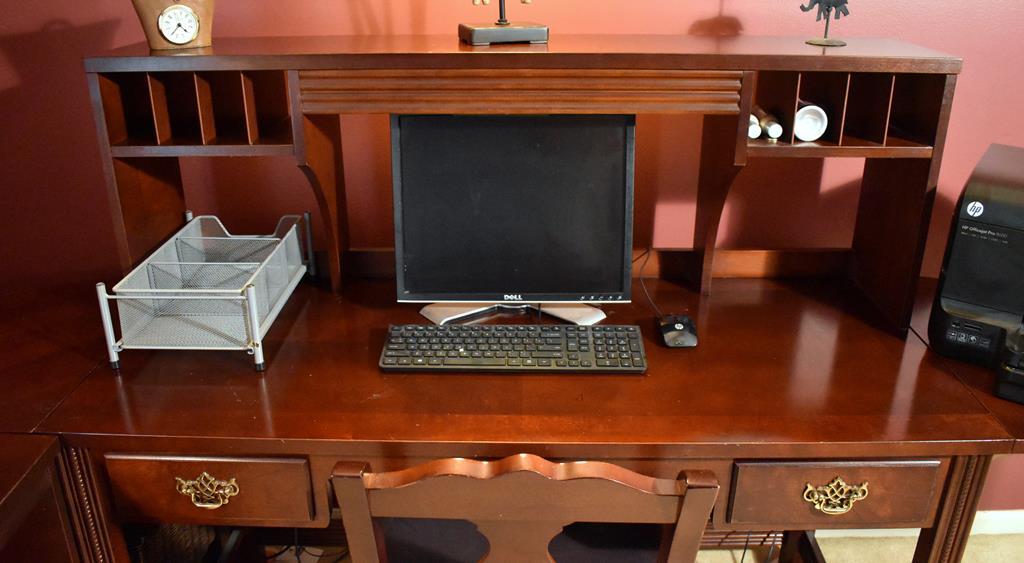 Bassett Furniture Multiple Component Desk / Hutch / Printer Stand / Media Storage, Cherry Finish