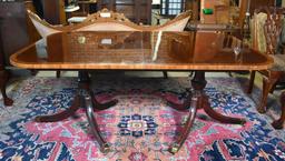 Handsome Drexel Furn. Sheraton Banded Mahogany Dining / Conference Table w/ Two Leaves