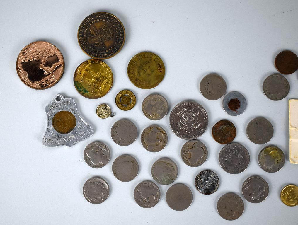 Lot of Misc. Coins: 1977 US Proof Set, 1976 Bicent. Set, 1959-1964 Paperweight Set, Old US Nickels..