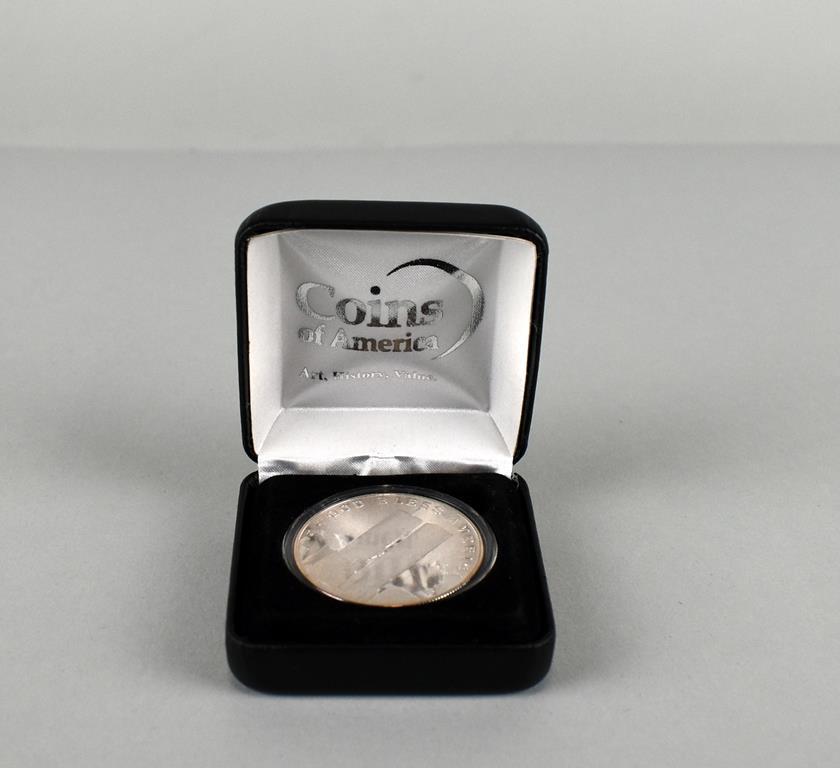 2001 Coins of America Second Ed. World Trade Center One Ounce .999 Silver Coin with Co of A
