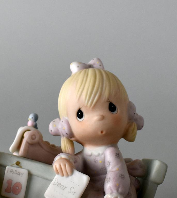 Jonathan David Figurine “Praise the Lord Anyhow” 1982 with Box