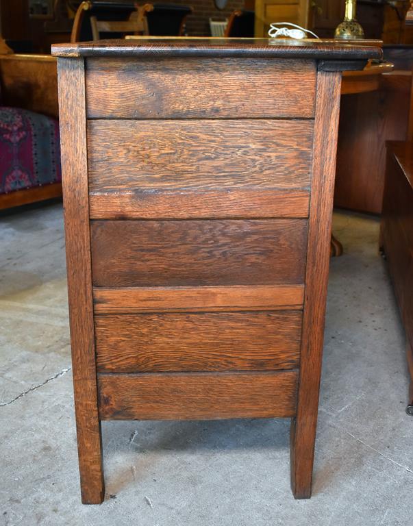 Early 20th C. Four-Drawer Oak Chest