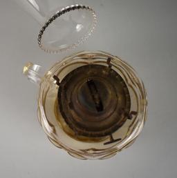Antique P&A Manufacturing Co. Brass & Peanut Pattern Glass Oil Kerosene Lamp with Finger Loop