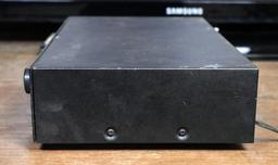 Vintage Advent Model 300 Receiver Amplifier for Repair / Parts