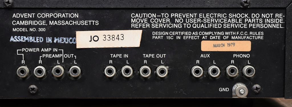 Vintage Advent Model 300 Receiver Amplifier for Repair / Parts
