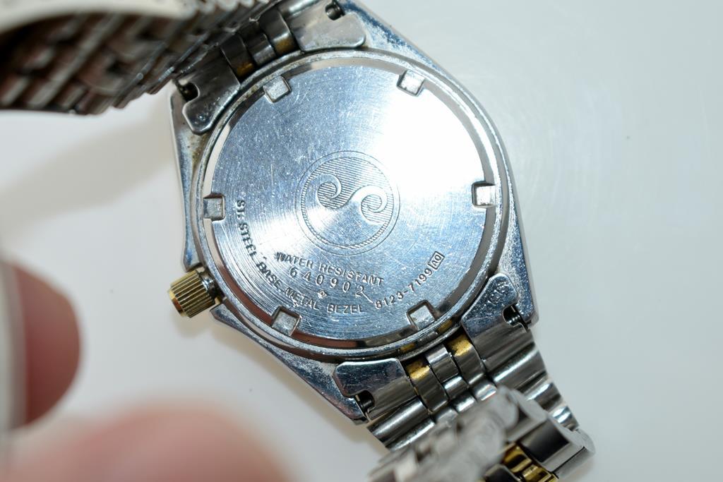 Seiko Sports 100 Quartz Watch, Good Condition with New Battery-Working Well
