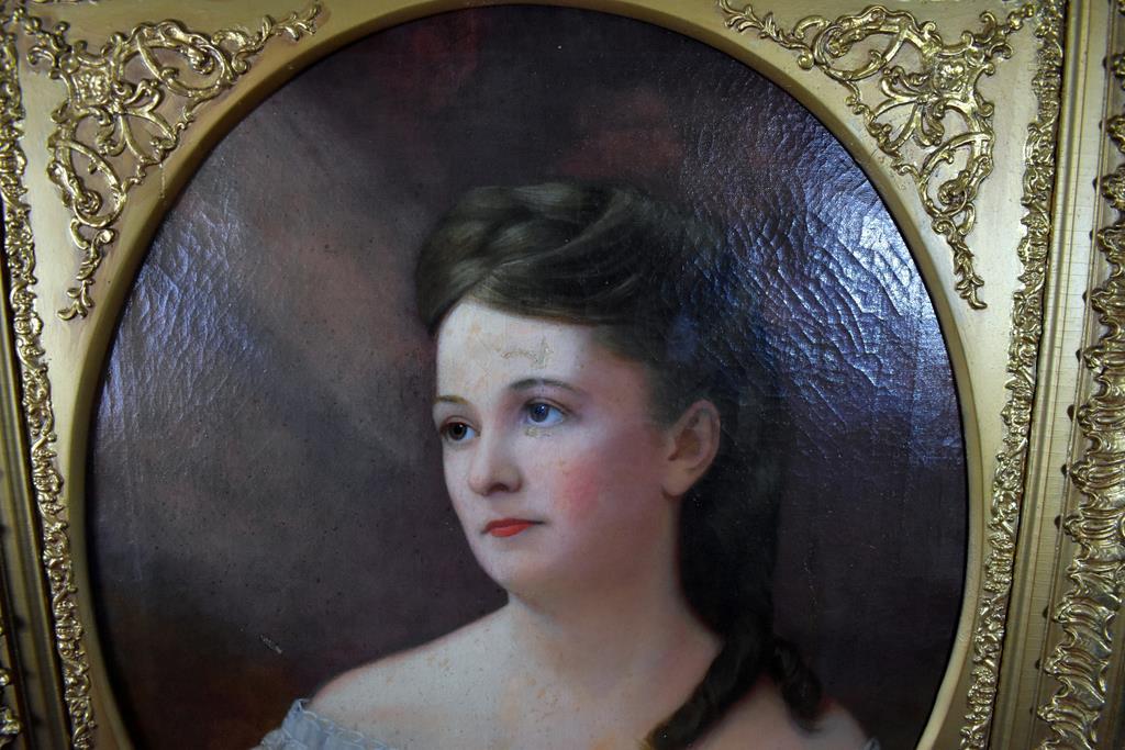 (XIX) 19th C. Portrait of a Lady, Oil on Canvas, Unsigned