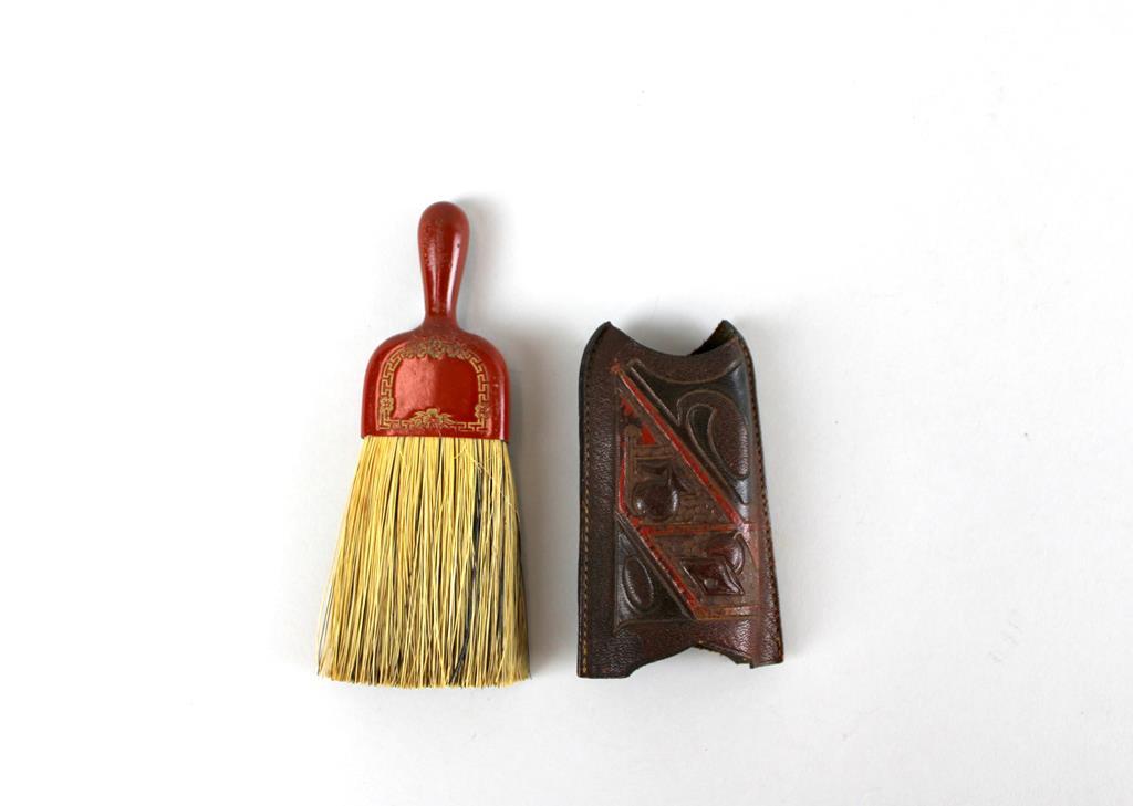 Vintage Valet / Whisk Brush in Leather Cloistercraft Case No. 7441