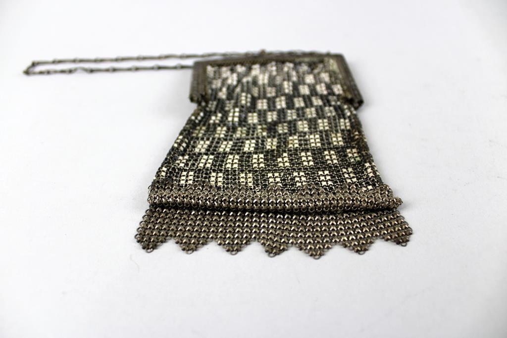 Antique Art Deco Metal Mesh Frame Handbag