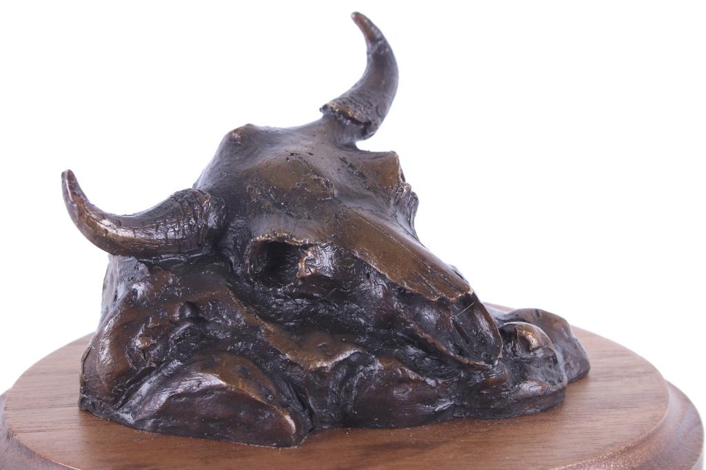 Hodges, Dave (1949 -) "Miniature Buffalo Skull"