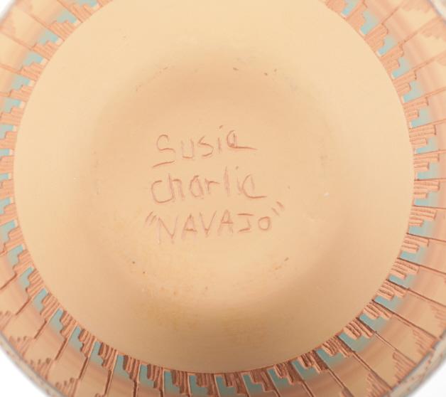 Navajo Susie Charlie Sgraffito Olla Pottery 1960-