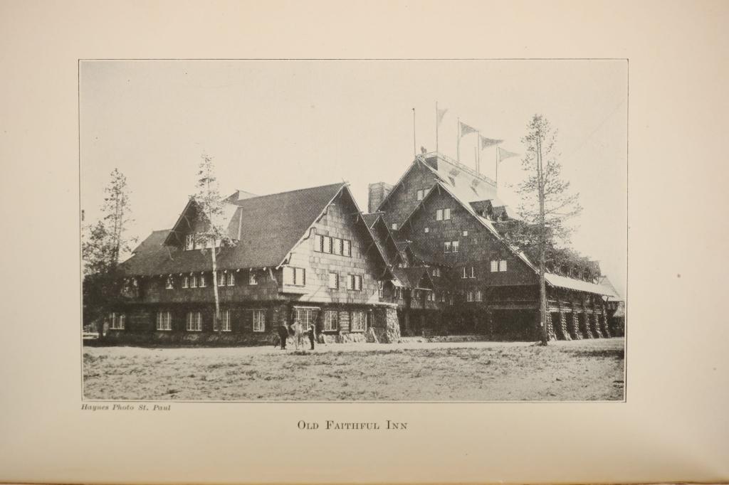 "The Yellowstone National Park", Chittenden 1915