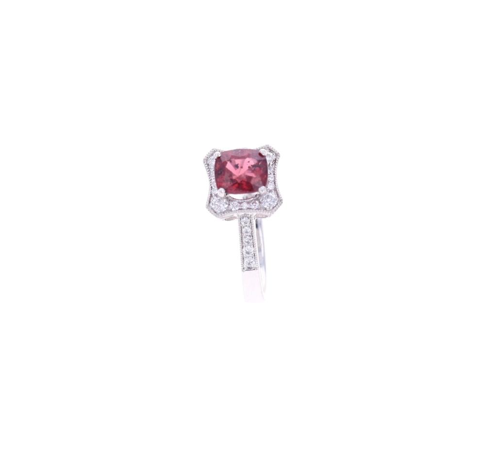 1.70ct Spinel & VS Diamond Platinum Ring