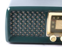 RARE Silverstone Table Top AM Radio 1952-55