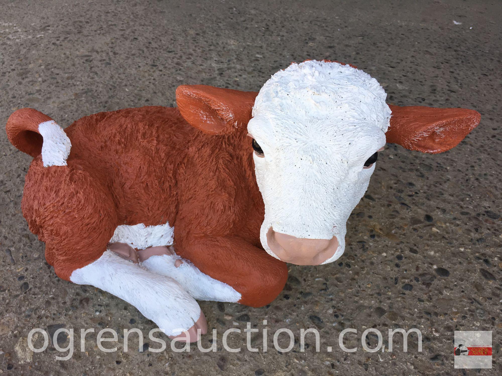 Yard & Garden Statuary - Cement Hereford calf, hand painted, 22"wx11"h