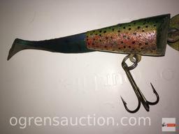 Fishing - Lures - Green/yellow/red lure with painted eyes, 10" with action tail