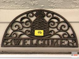 Yard & Garden - Metal welcome sign, pineapple motif, 15"wx10"h