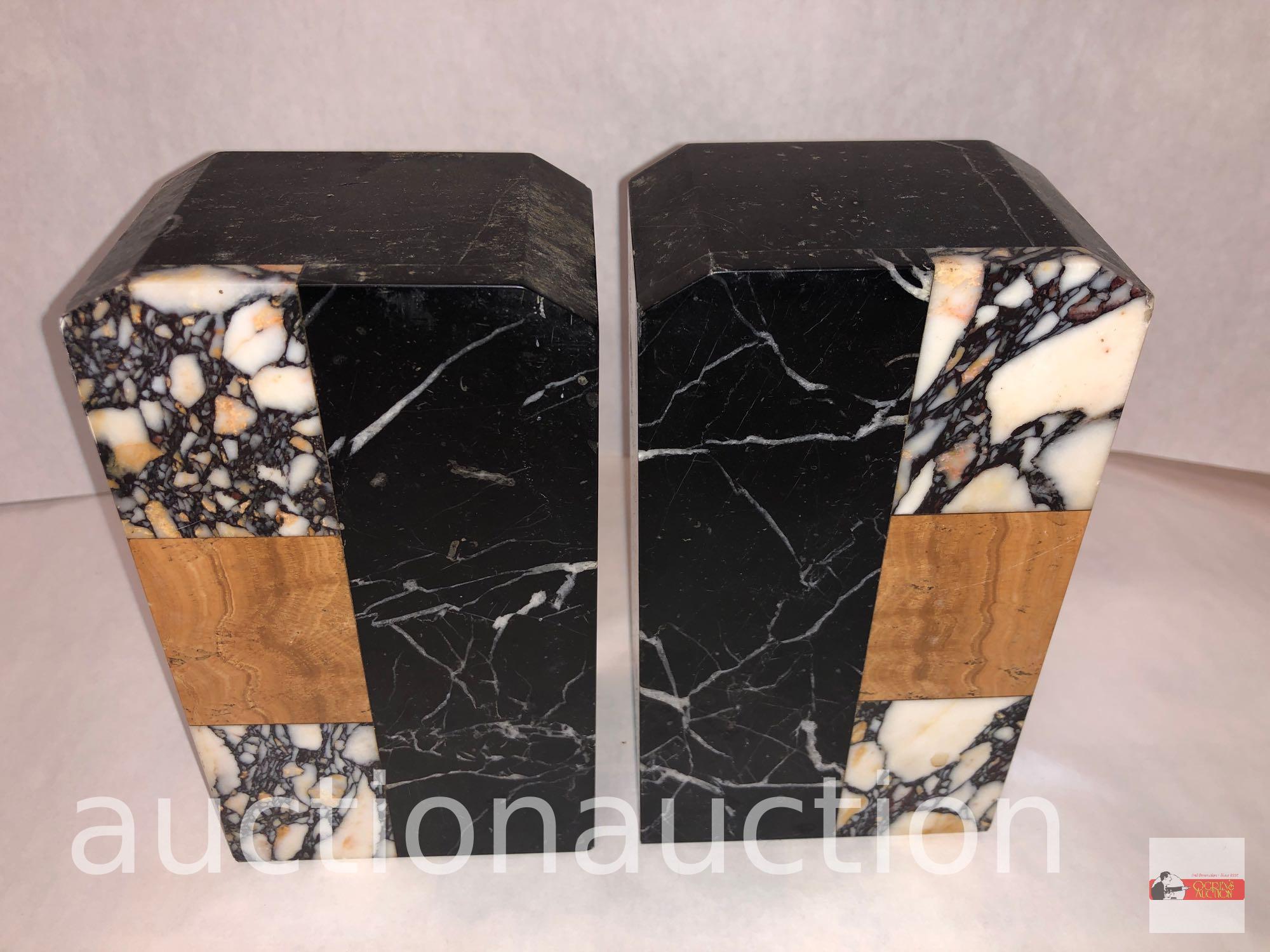 Art Deco marble mantle clock 15"wx3.5"dx8.5"h with 2 matching bookends, 3.75"wx2.5"dx6.5"h