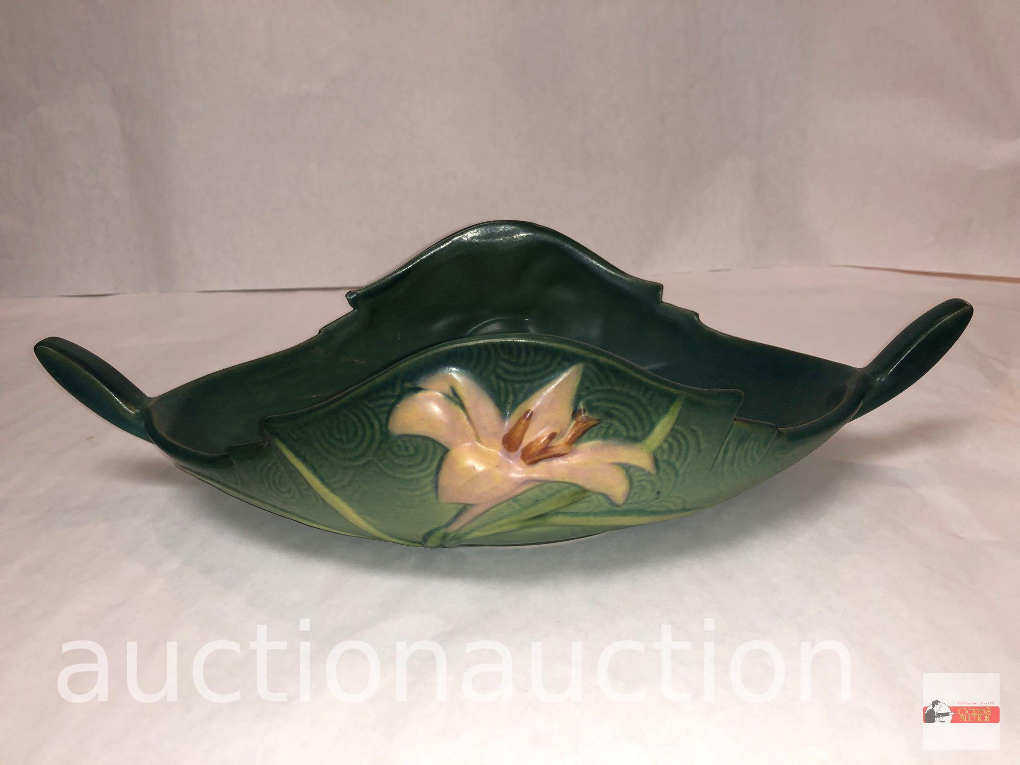 Roseville Pottery - 1946 Zephyr Lily console bowl, #475-10, green, 14"wx7"dx3.75"h