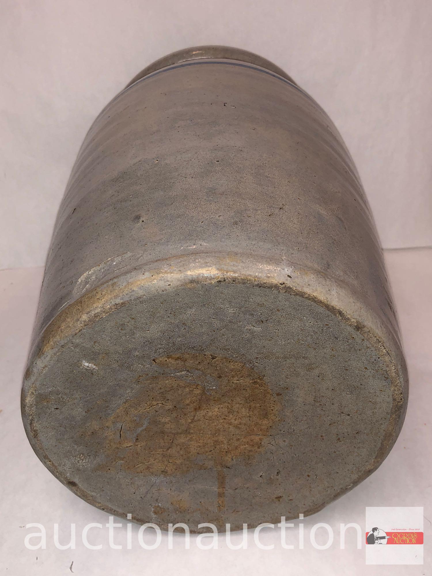 Stoneware crock urn, finger handle
