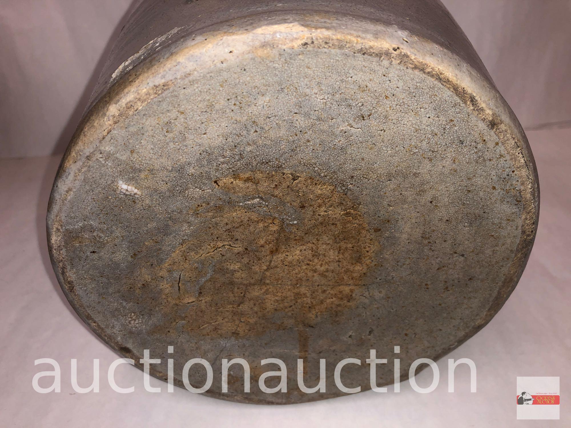 Stoneware crock urn, finger handle