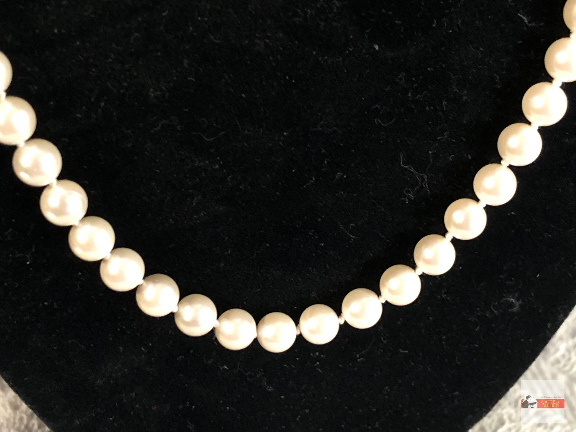 Jewelry - Necklace - strand of pearls w/ G silver lobster clasp