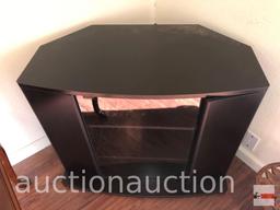 Furniture - TV entertainment stand, 3 doors, 1 glass, black