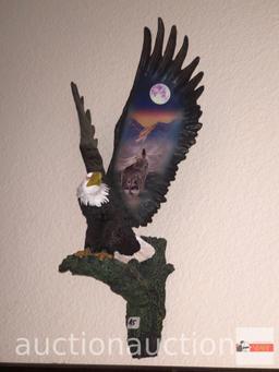 Artwork - Wall sculpture, Eagle with Wolf Painted wings, 8"wx15"dx6.5"d