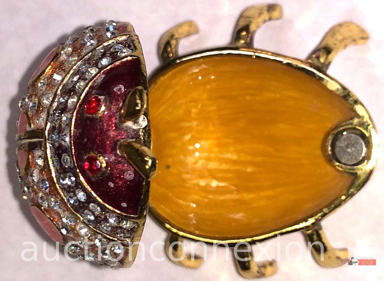 Jewelry - 2 jeweled items