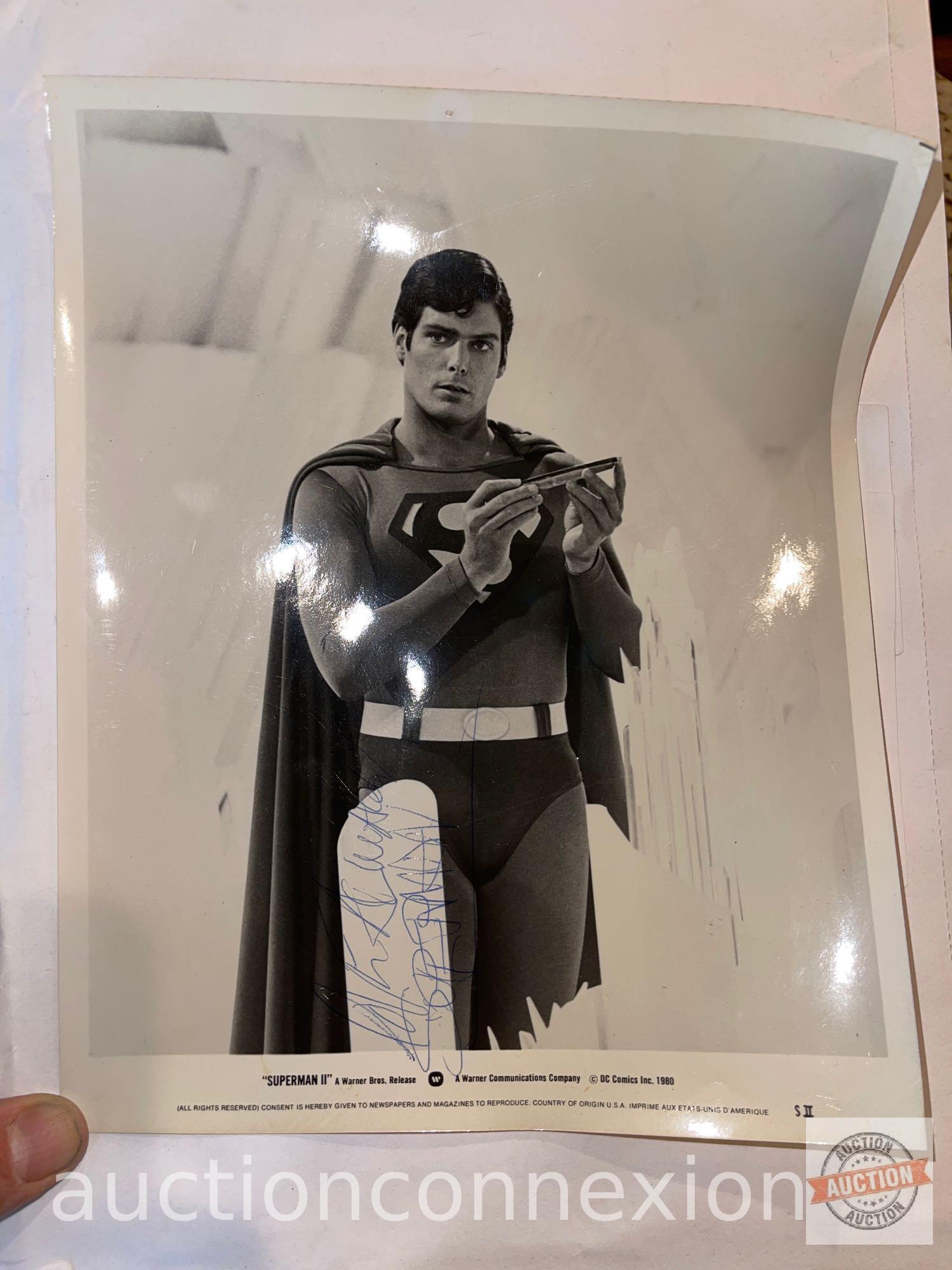 Ephemera - Signed photograph, Superman II, Christopher Reeves, 8.5x11 promotional glossy, DC Comics,